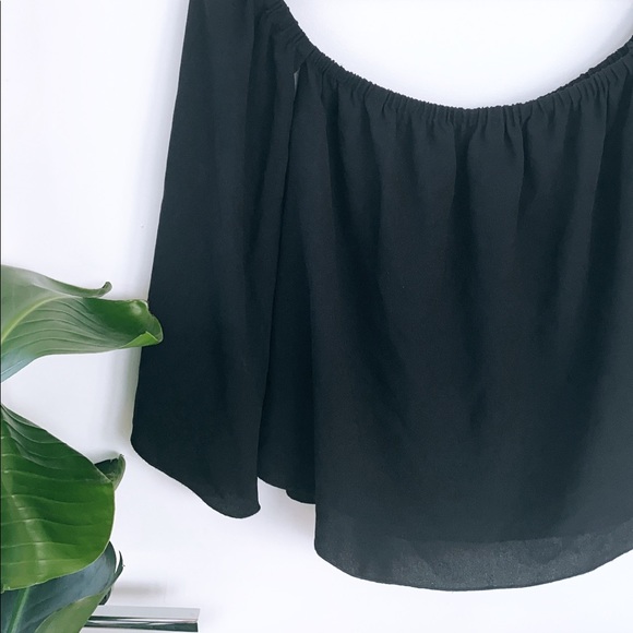✨wilfred off the shoulder blouse✨ - Picture 4 of 5
